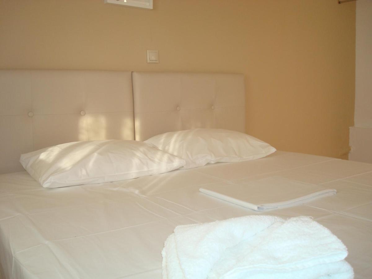 Merlot Village Rental Properties Karia  Экстерьер фото