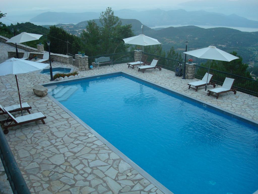 Merlot Village Rental Properties Karia  Экстерьер фото